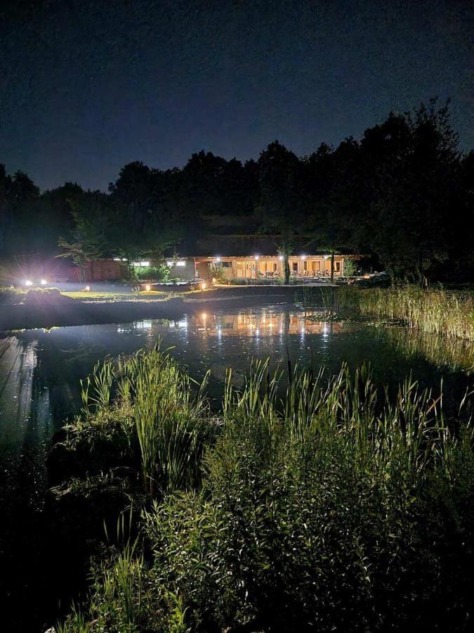 Guest House Mala Prica Zivinice ภายนอก รูปภาพ