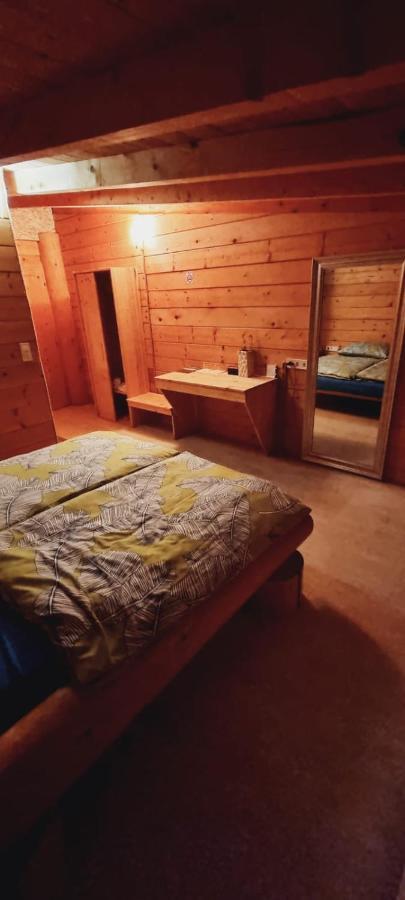 Guest House Mala Prica Zivinice ภายนอก รูปภาพ
