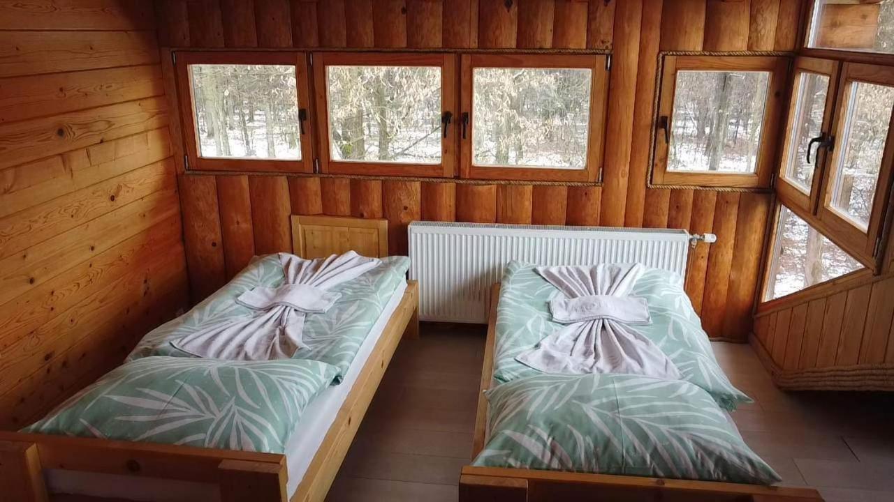 Guest House Mala Prica Zivinice ภายนอก รูปภาพ